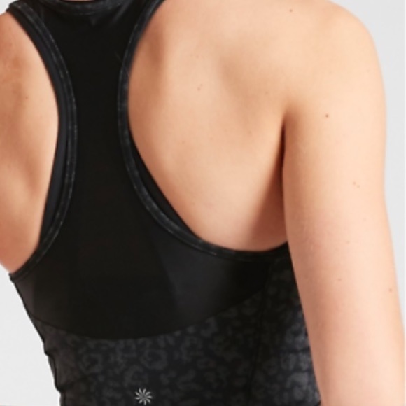 EUC Athleta Lightning Reflective Crop - Picture 3 of 8